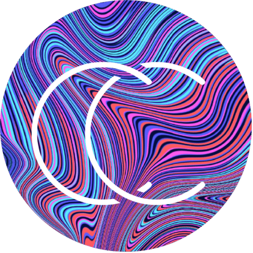 Logo du site représentant deux 'C' stylisés en blanc sur un fond circulaire multicolore ondulé, symbolisant créativité et dynamisme